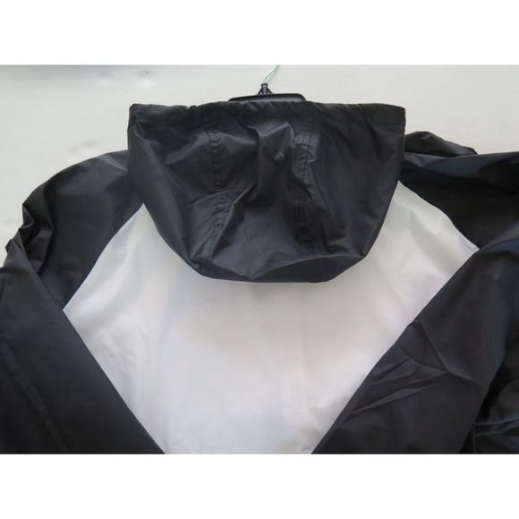 Columbia XW8148 010 Women's Size 3X White/Black May Valley Windbreaker $80+ - Picture 3 of 3